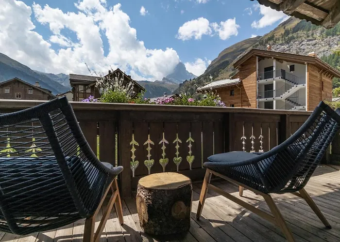 Village Apartment With Matterhorn View